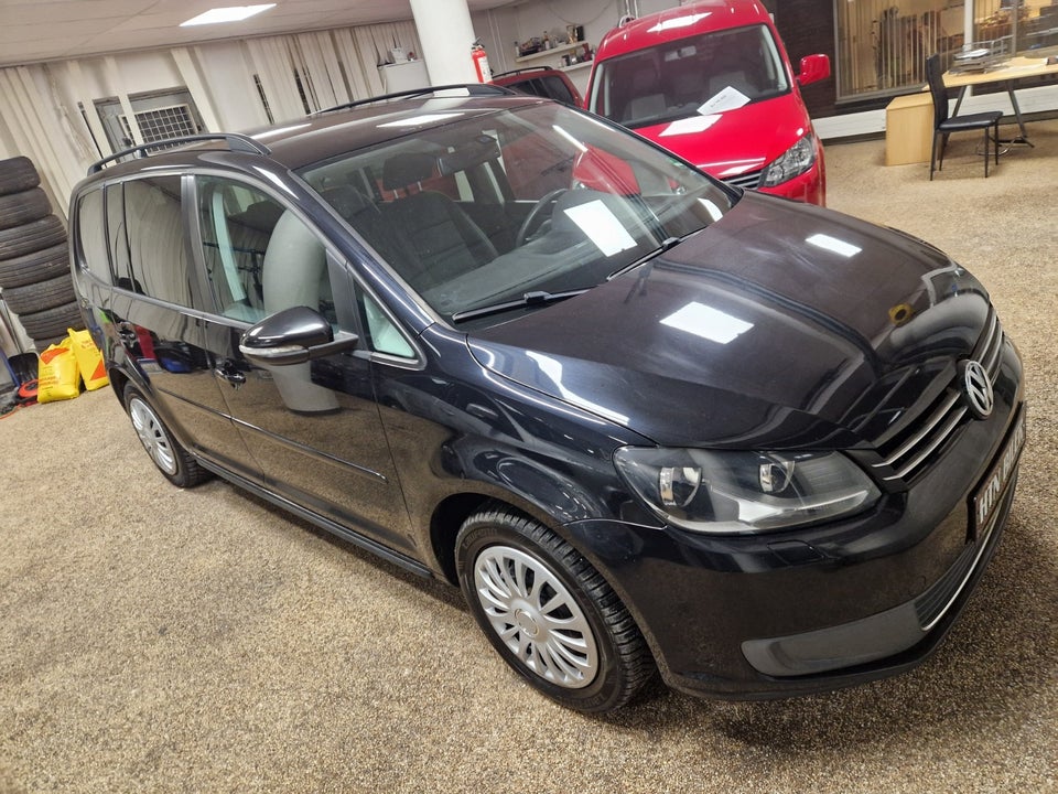 VW Touran 2,0 TDi 140 Comfortline BMT 7prs 5d