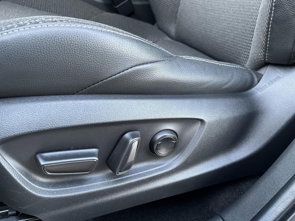 Toyota bZ4X Active 5d