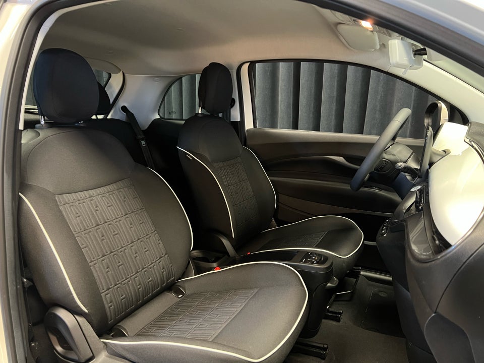 Fiat 500e 42 Icon 3d