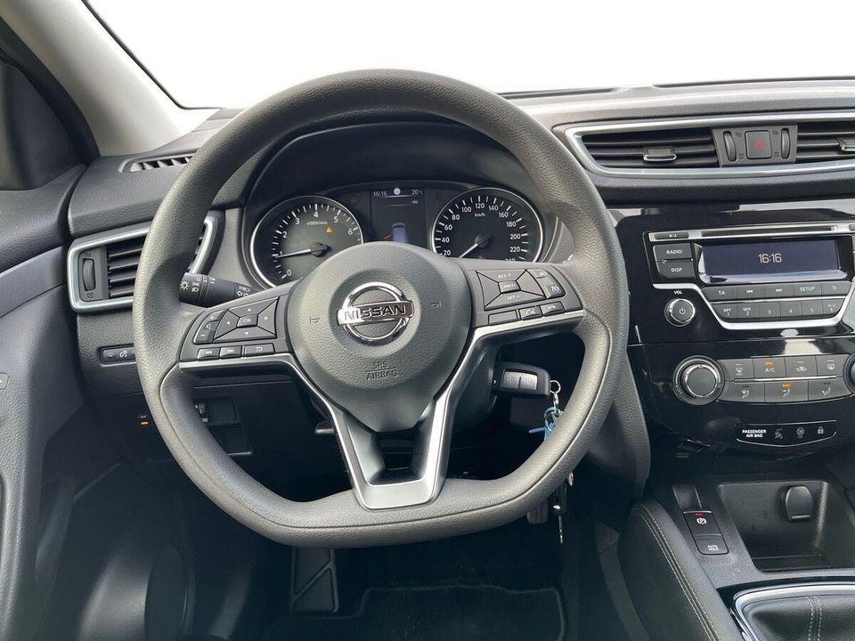Nissan Qashqai 1,3 Dig-T 140 Visia 5d