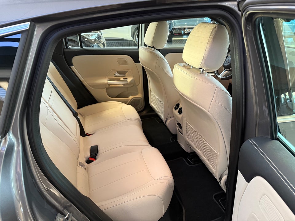 Mercedes EQA250+ Progressive Advance Plus 5d