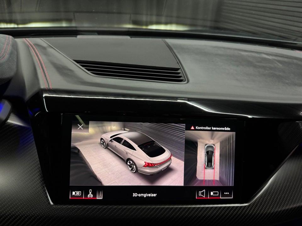 Audi RS e-tron GT quattro 4d