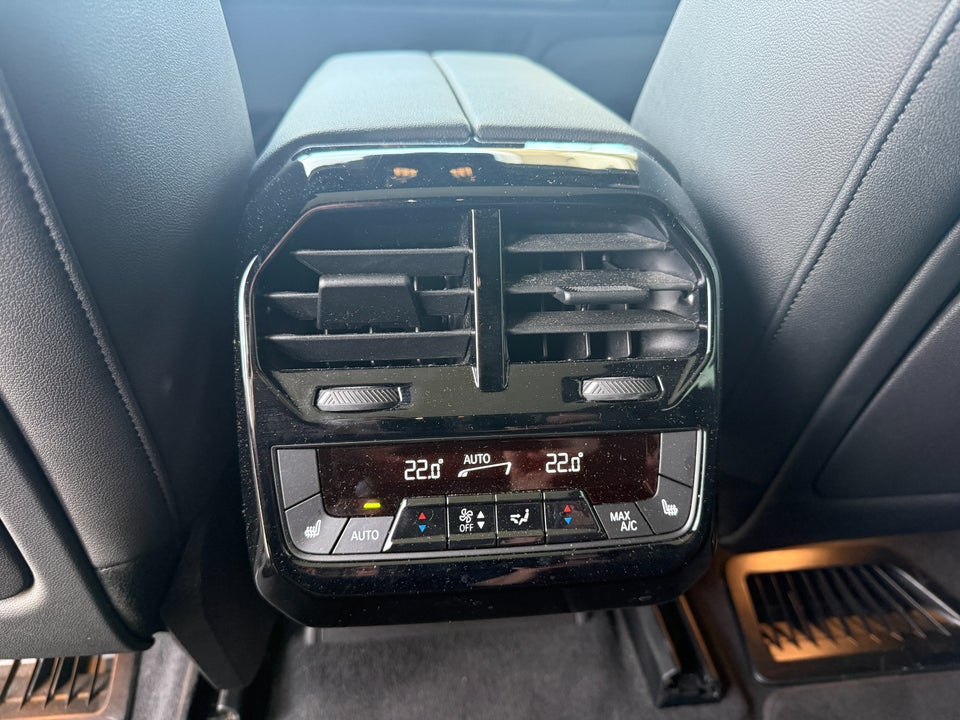 BMW iX xDrive50 Supercharged Sport 5d