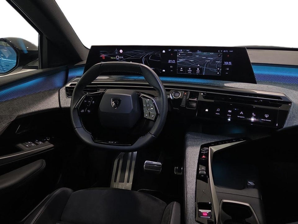 Peugeot e-3008 77 GT Pack 5d