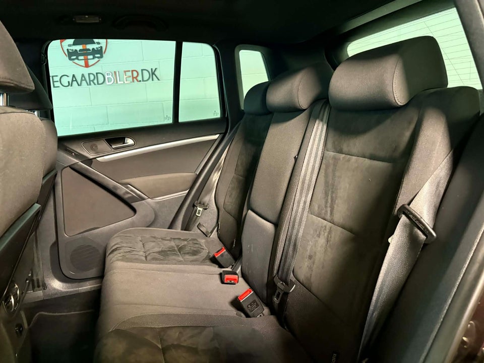 VW Tiguan 2,0 TDi 140 Sport & Style DSG 4Motion 5d