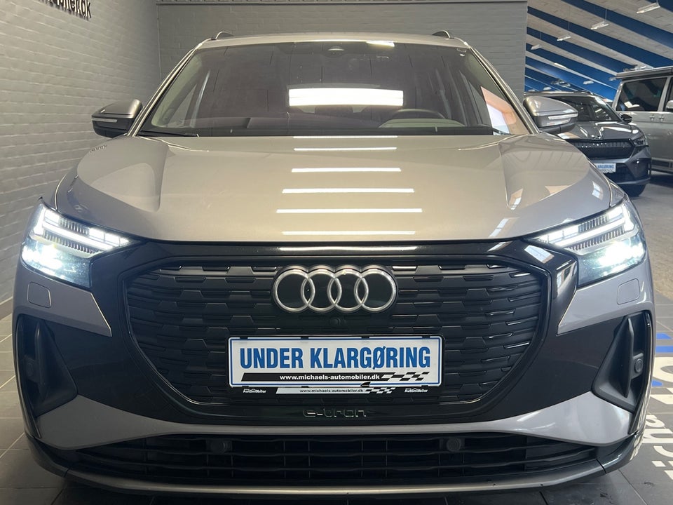 Audi Q4 e-tron 45 S-line quattro 5d