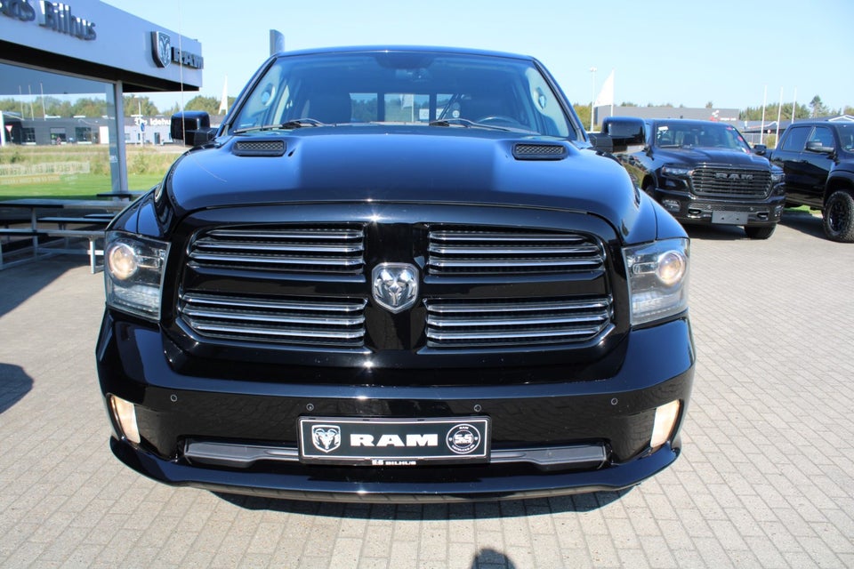 Dodge RAM 1500 5,7 V8 Hemi aut. 4x4 5d