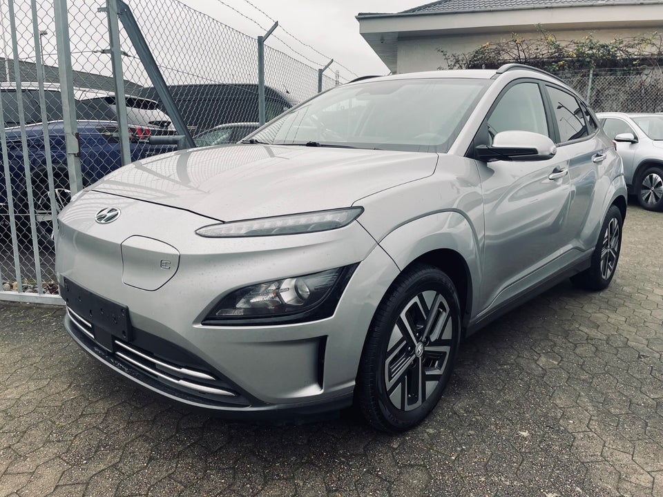 Hyundai Kona 39 EV Select 5d