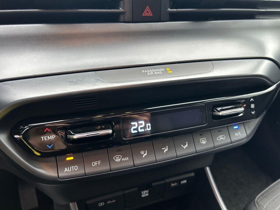 Hyundai i20 1,0 T-GDi Essential DCT 5d