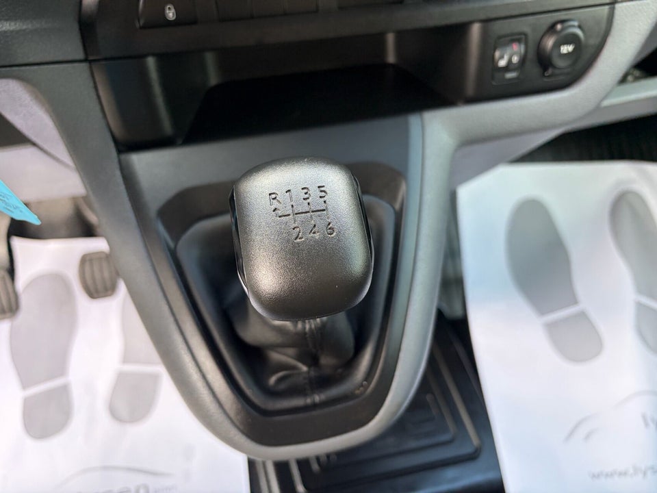 Toyota ProAce Verso 1,5 D 120 Long Combi 9prs 5d