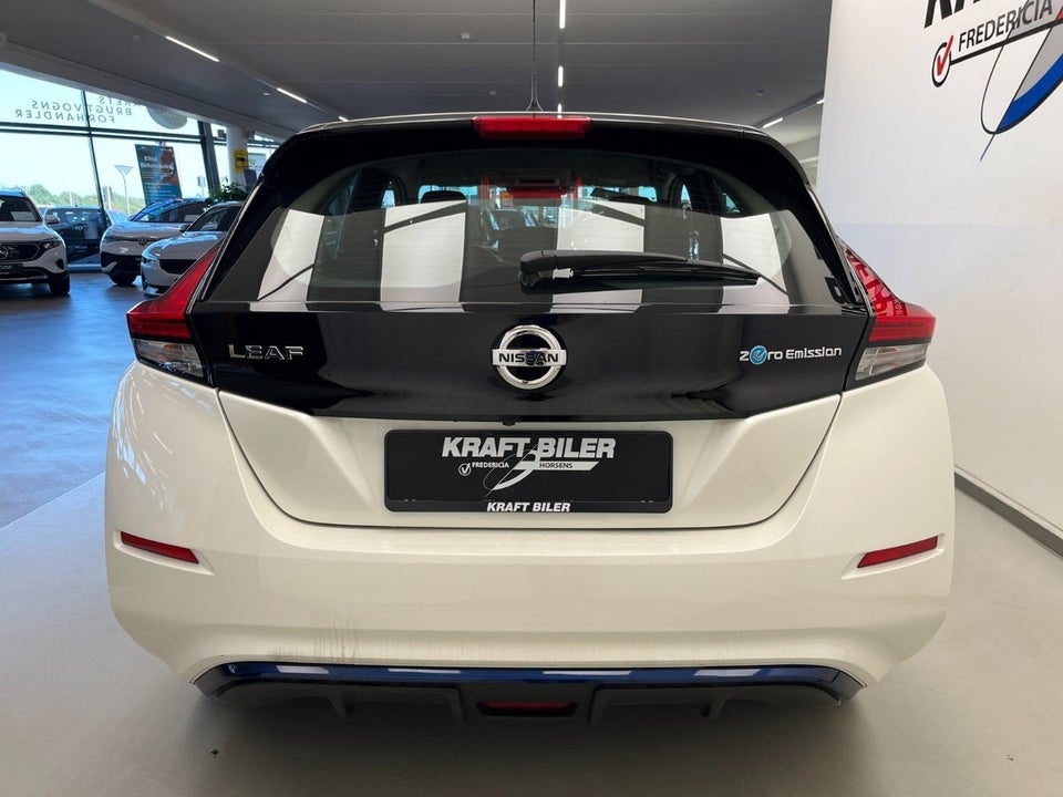 Nissan Leaf 40 Acenta 5d