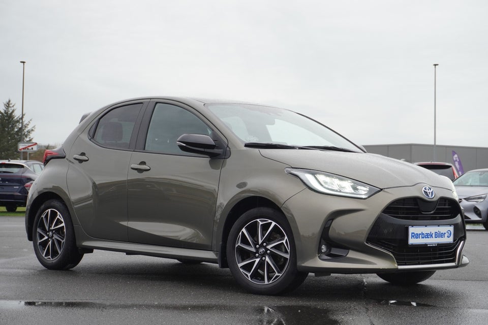 Toyota Yaris 1,5 Hybrid H3 Style e-CVT 5d