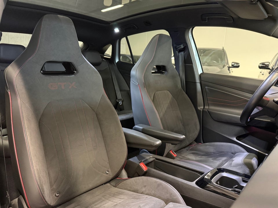 VW ID.5 77 GTX 75 Years Edition 4Motion 5d