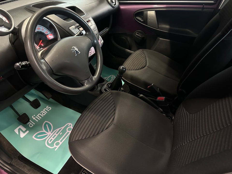 Peugeot 107 1,0  5d