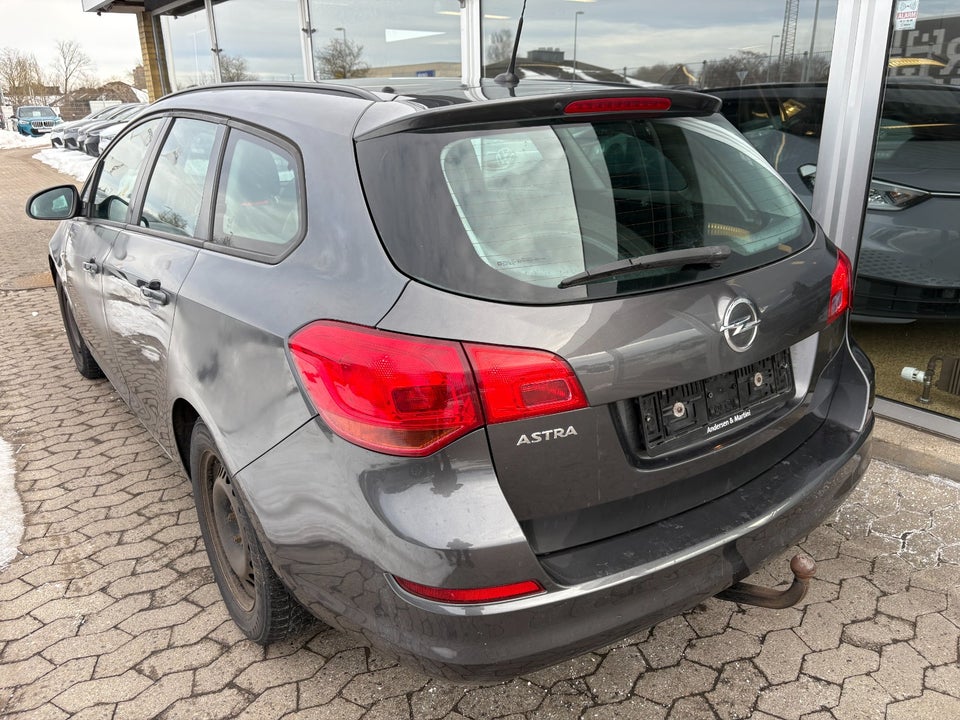 Opel Astra 1,6 Enjoy Sports Tourer 5d