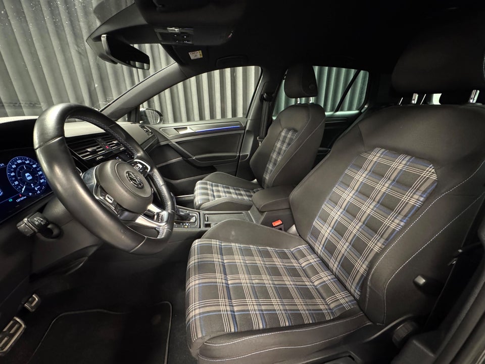 VW Golf VII 1,4 GTE DSG 5d