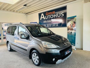 Peugeot Partner Tepee, modelår 2010, 285,000 km