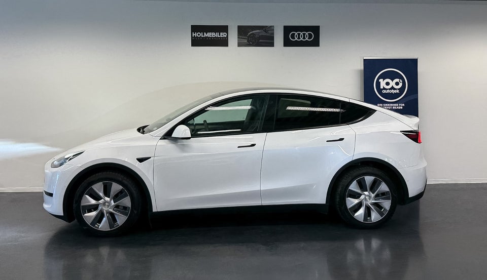 Tesla Model Y Long Range AWD 5d