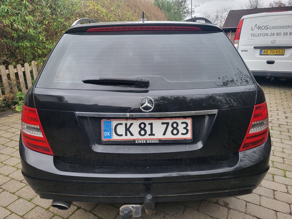 Mercedes C220 2,2 CDi Avantgarde stc. BE 5d