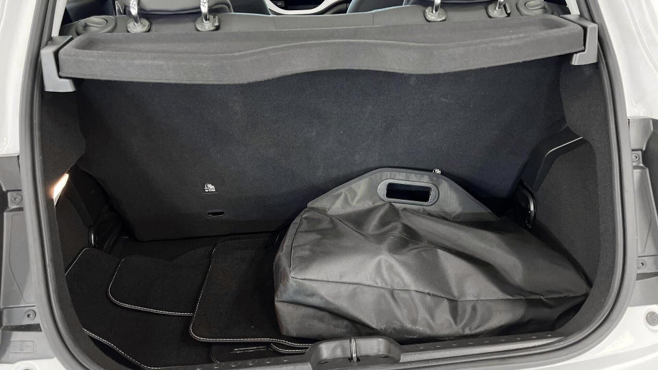 Fiat 500e 24 Action 3d