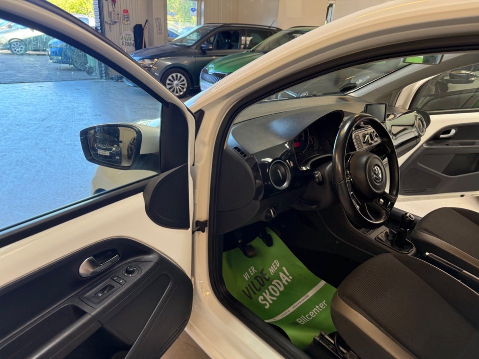 VW Up! 1,0 75 High Up! BMT 5d