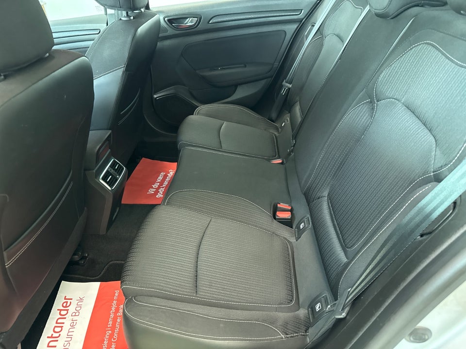 Renault Megane IV 1,2 TCe 130 Zen Sport Tourer 5d