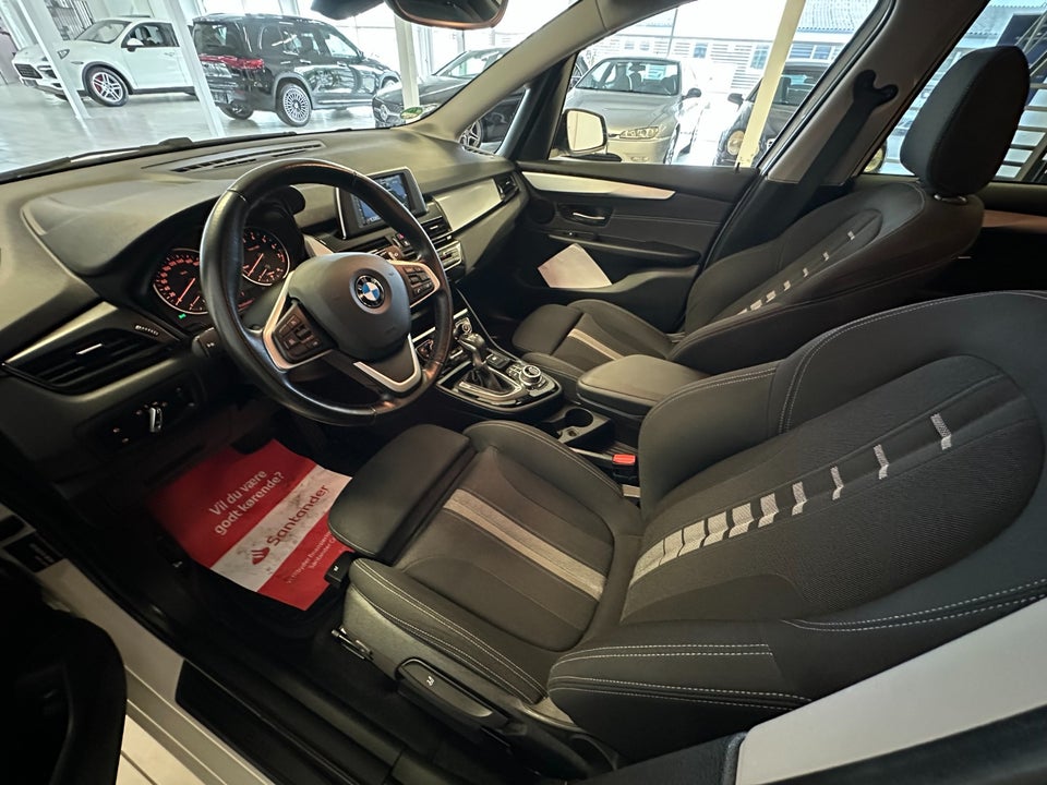 BMW 220i 2,0 Active Tourer Advantage aut. 5d