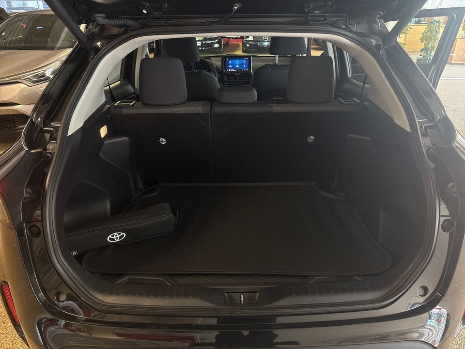 Toyota Yaris Cross 1,5 Hybrid Active Tech e-CVT 5d