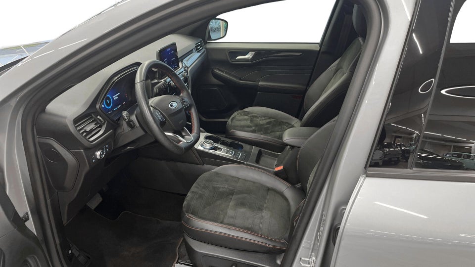 Ford Kuga 2,5 PHEV ST-Line X CVT 5d