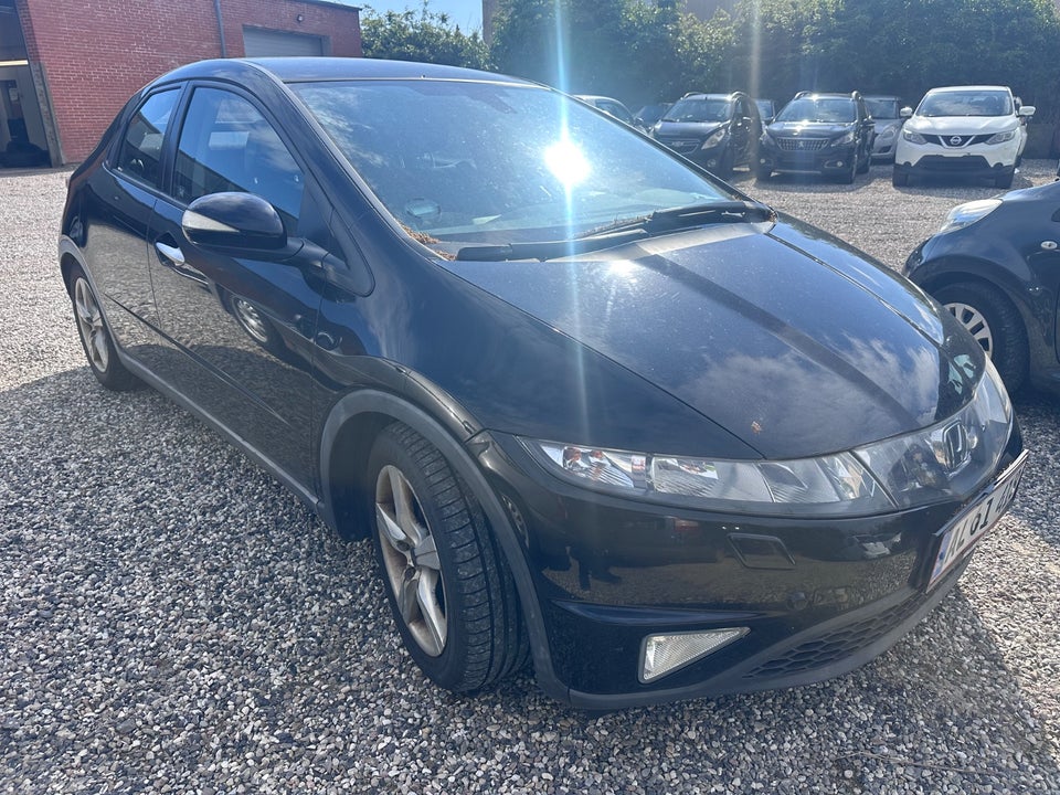 Honda Civic 1,8 Comfort 5d