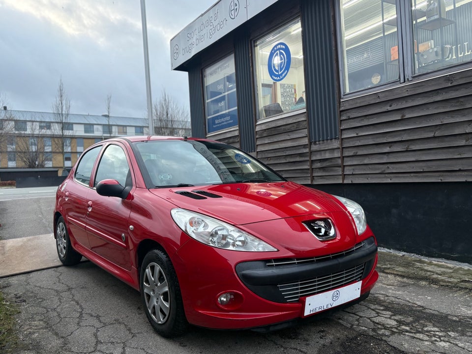 Peugeot 206+ 1,4 HDi 68 Active 5d