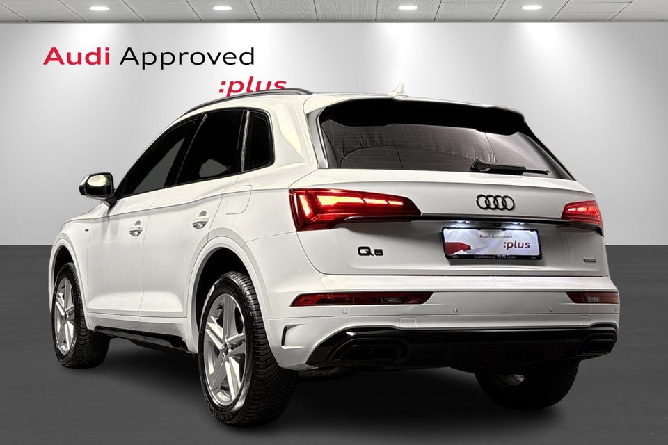 Audi Q5 50 TFSi e S-line quattro S-tr. 5d