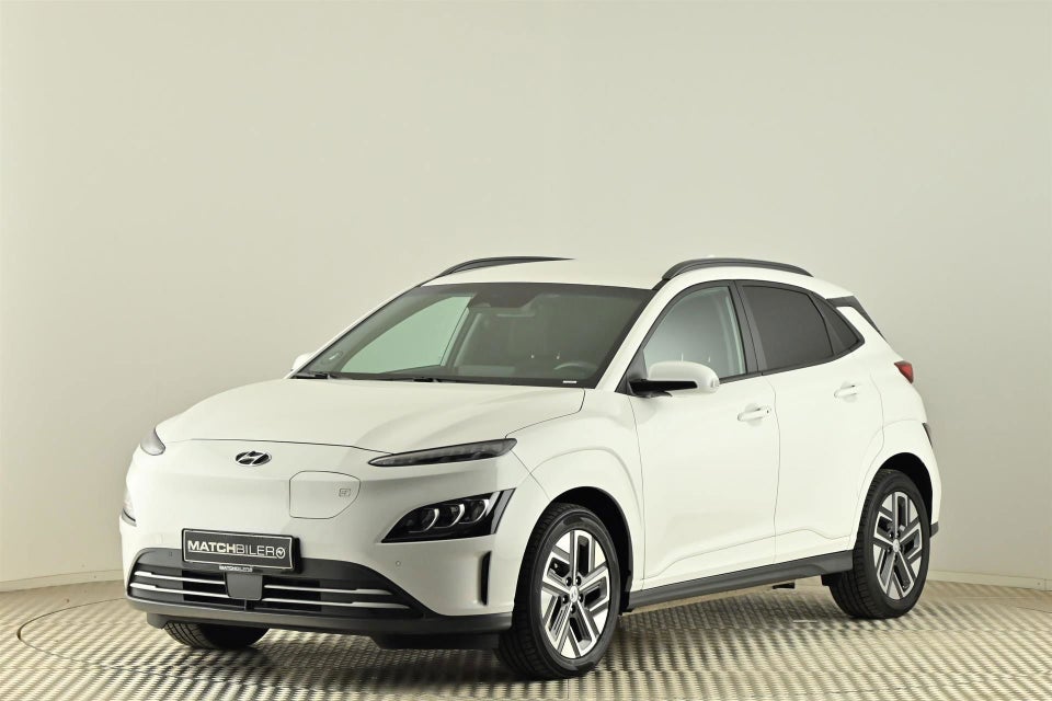 Hyundai Kona 64 EV Essential 5d