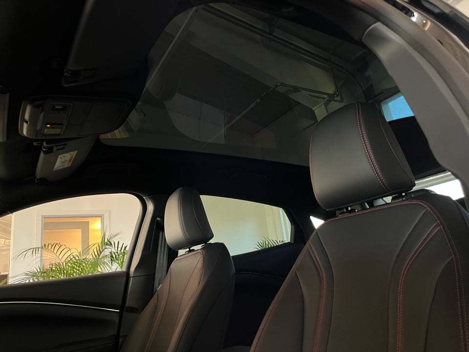 Ford Mustang Mach-E 88 Premium Extended Range AWD 5d