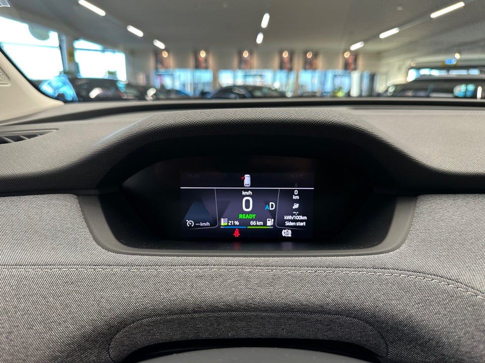 Skoda Enyaq 50 iV 5d