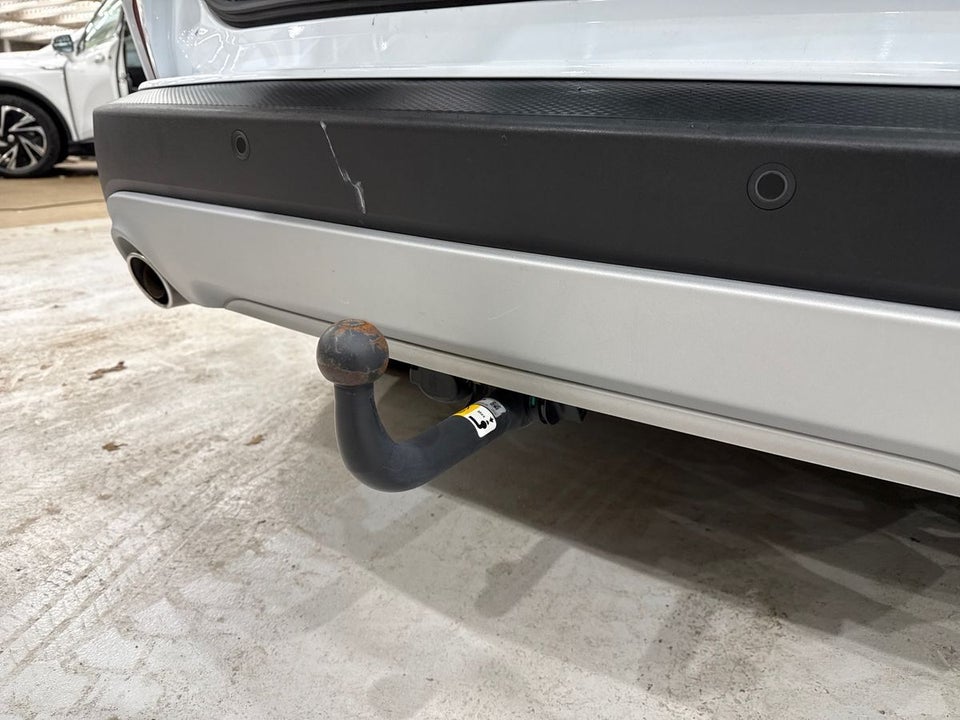 Ford Kuga 2,5 PHEV Titanium X CVT 5d