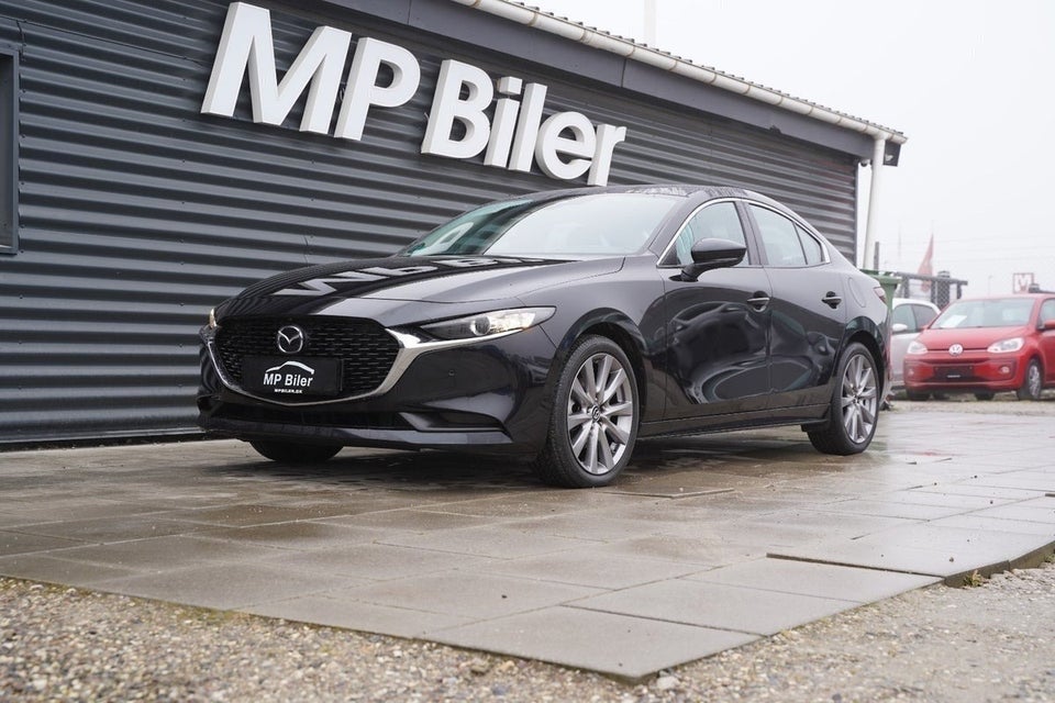 Mazda 3 1,8 SkyActiv-D 116 Sky 4d