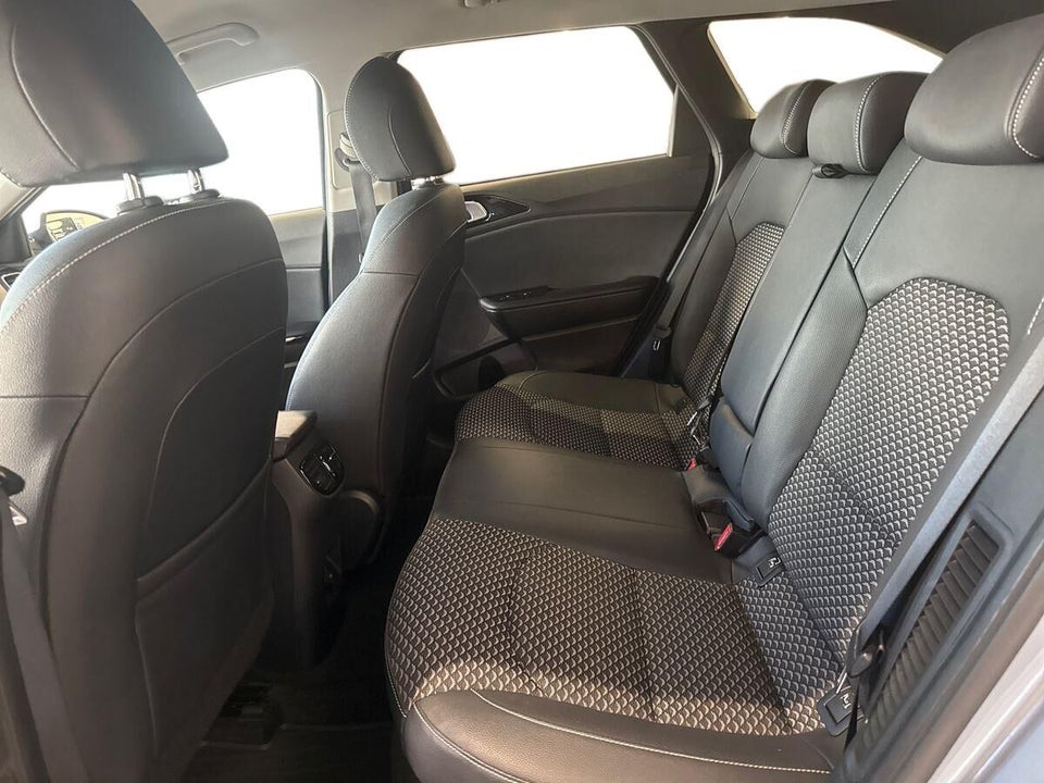 Kia Ceed 1,6 PHEV Upgrade SW DCT 5d