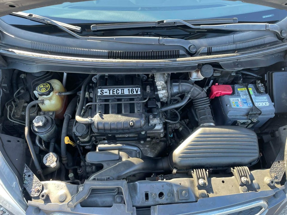 Chevrolet Spark 1,0 LS 5d