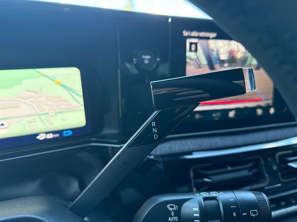 Renault 4 E-Tech 52 Techno 5d