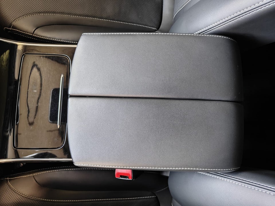 MG Marvel R Luxury 5d