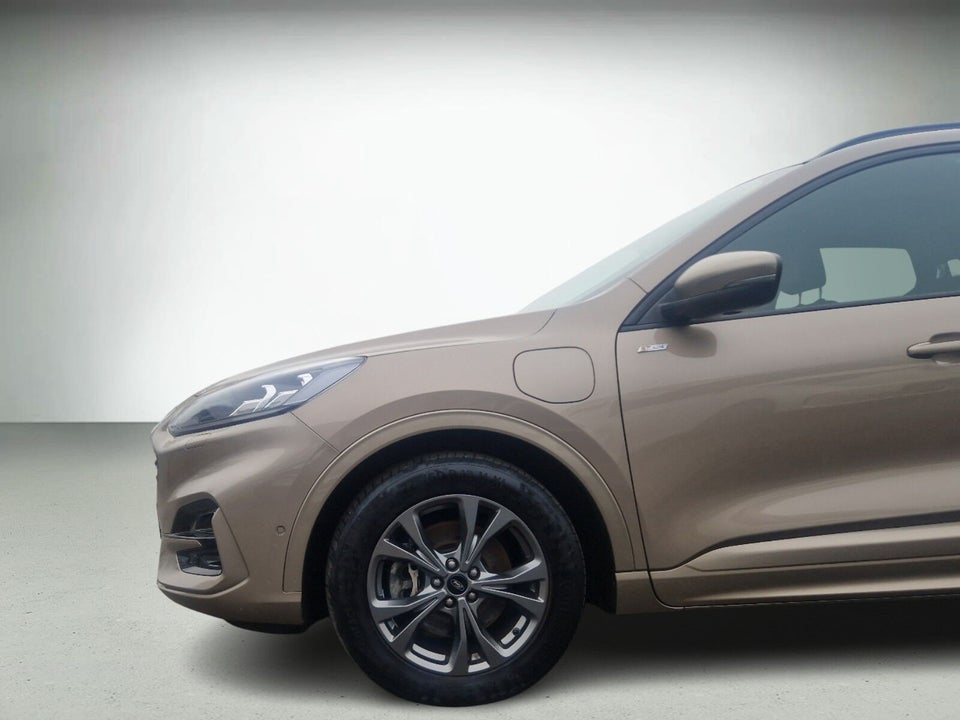 Ford Kuga 2,5 PHEV ST-Line X CVT 5d