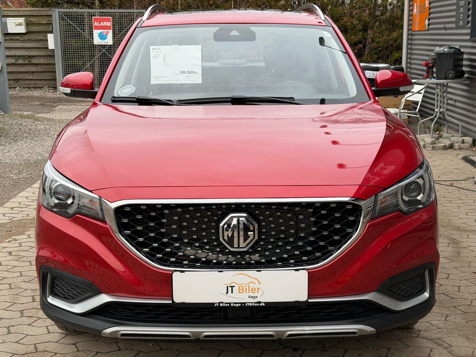 MG ZS EV Luxury 5d