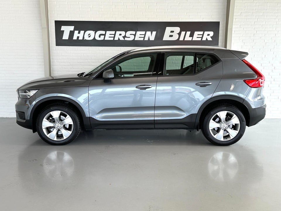 Volvo XC40 2,0 D4 190 Momentum aut. AWD 5d