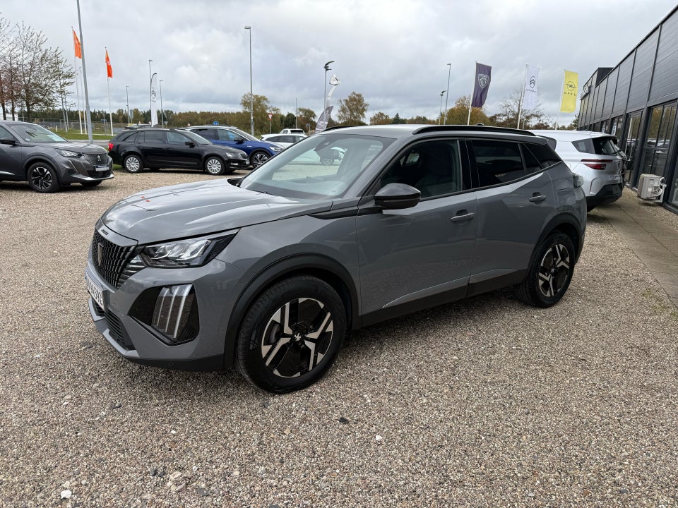 Peugeot 2008 1,2 PureTech 130 First Selection EAT8 5d