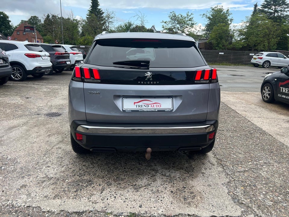 Peugeot 3008 1,6 Hybrid Allure Limited EAT8 5d