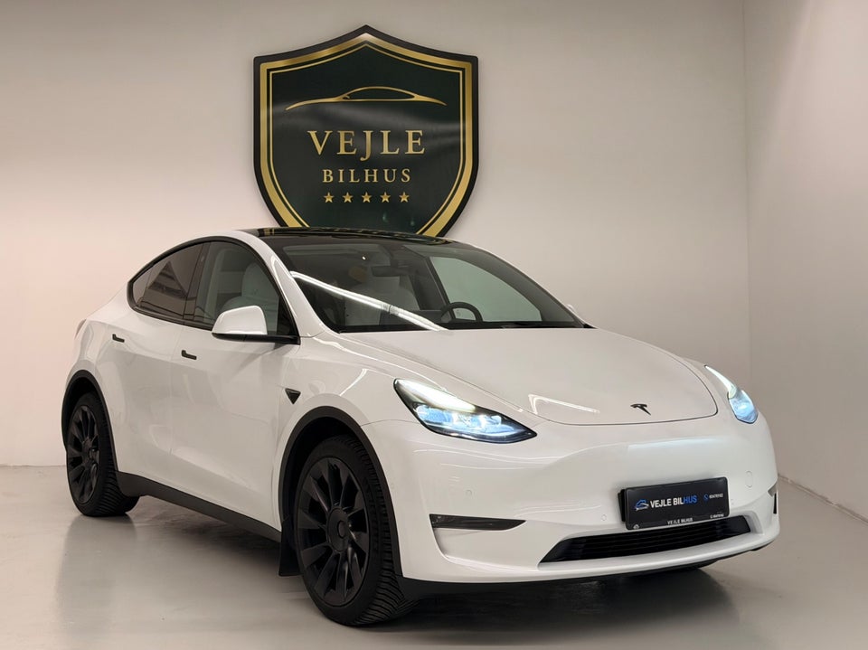 Tesla Model Y Long Range AWD 5d