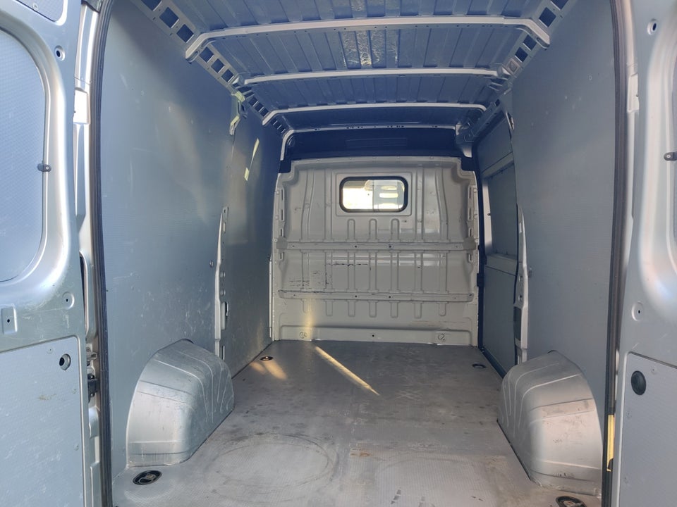 Peugeot Boxer 335 2,0 BlueHDi 163 L2H2 Premium