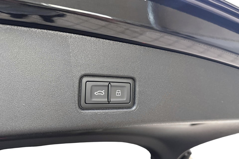 Audi Q4 e-tron 45 S-line Edition 5d