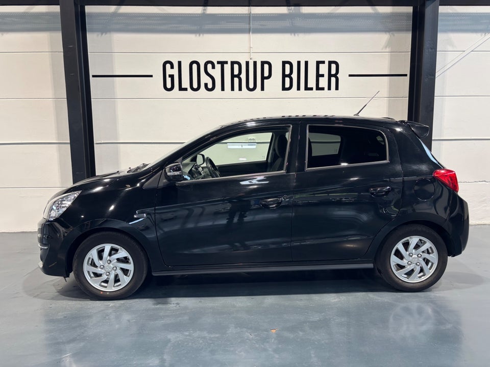 Mitsubishi Space Star 1,2 Invite+ CVT 5d